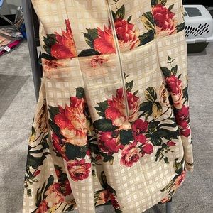 Gorgeous gold dress with flowers